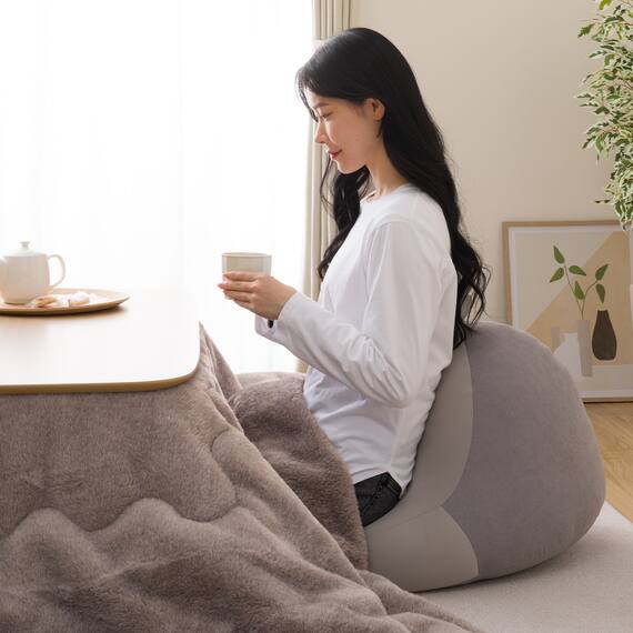 コタツにも使えるコンパクトビーズクッション 9枚目画像