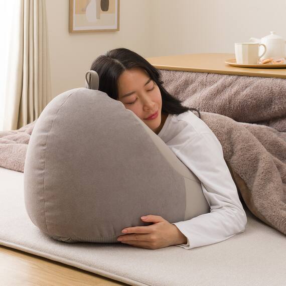 コタツにも使えるコンパクトビーズクッション 10枚目画像