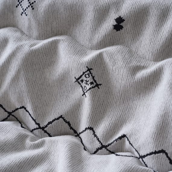 【日本製】ジャガードこたつ掛ふとん 大判(ハピネス/アイボリー) 4枚目画像