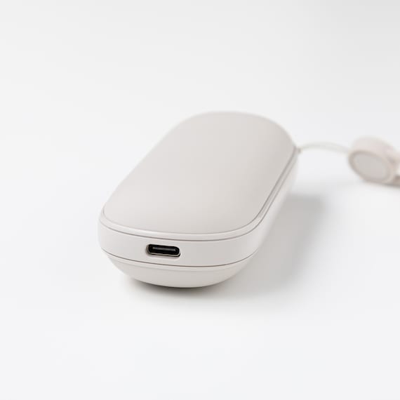 手のひらに収まる充電式カイロ(WK01 モカ) 11枚目画像