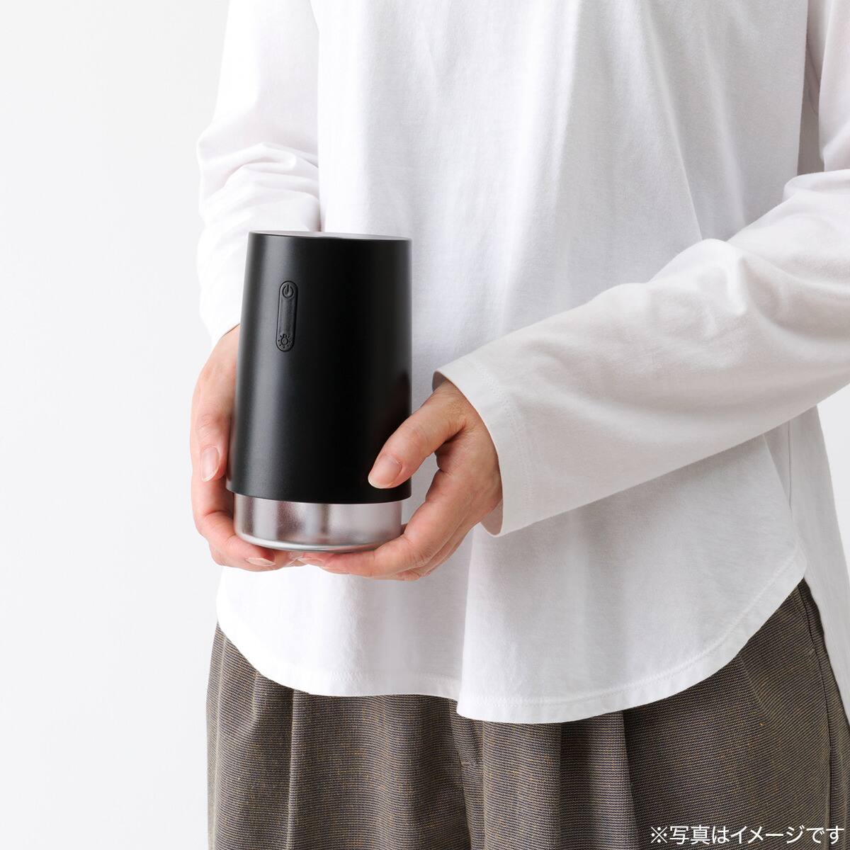 水がこぼれにくいコードレスデスク加湿器(超音波式 DM07 NC ブラック