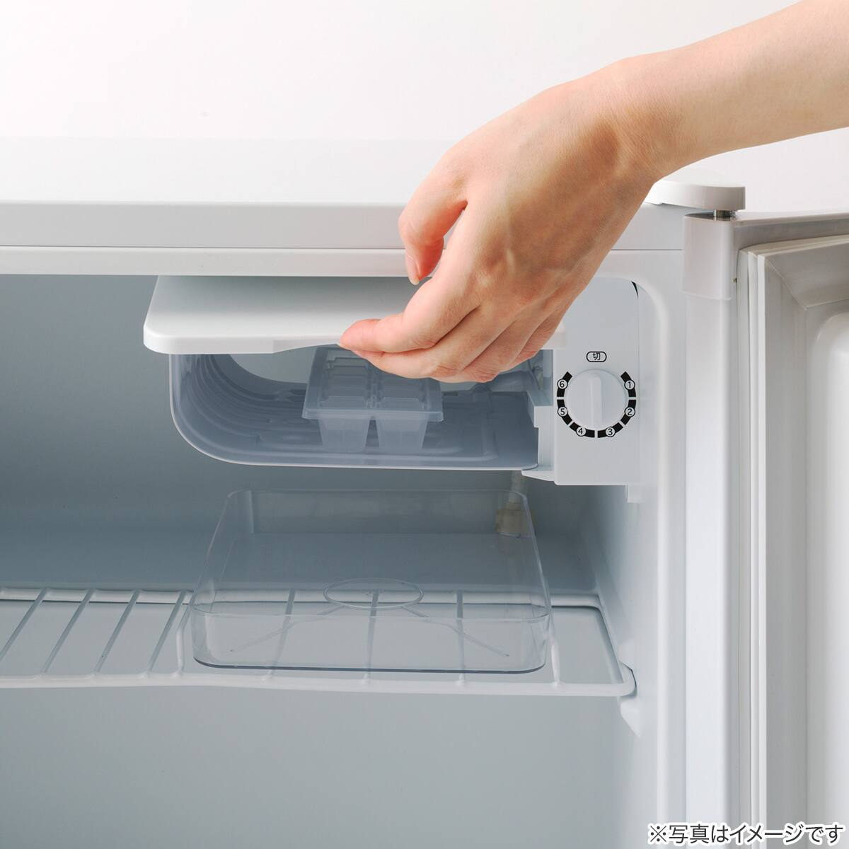 45L 直冷式1ドア冷蔵庫 (BR2C02 ホワイト) (リサイクル回収あり