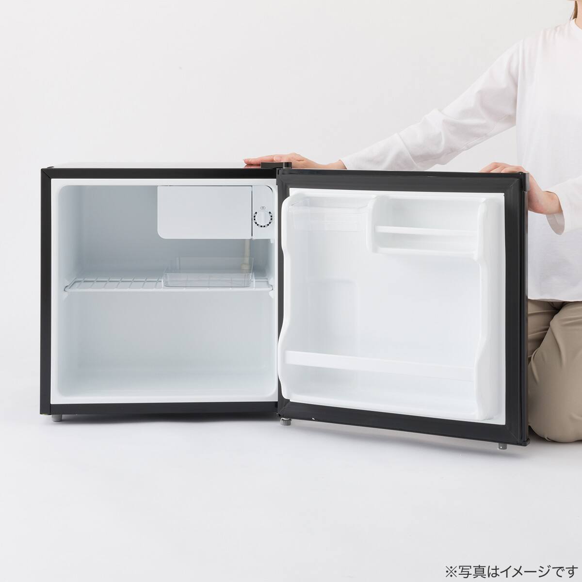 45L 直冷式1ドア冷蔵庫 (BR2C02 ブラック) (リサイクル回収あり