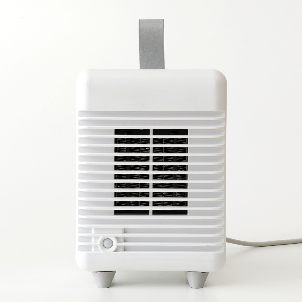 人感ミニセラミックファンヒーター(KH08WH) | ニトリネット【公式