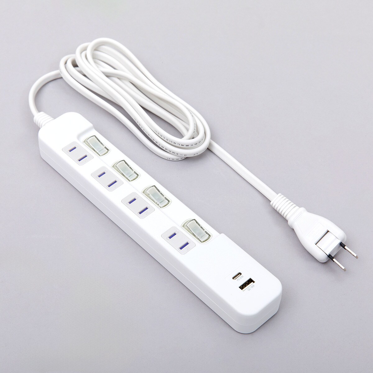 USB付節電タップ4個口 2m(Type-A 1ポート＋Type-C 1ポート)(LB-4C4S