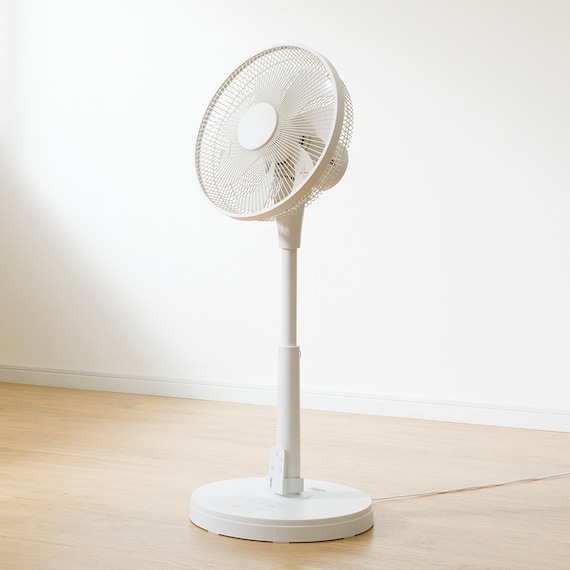 DCタイプ リモコン付きリビング扇風機(30cm FK01NR ホワイト) 1枚目画像