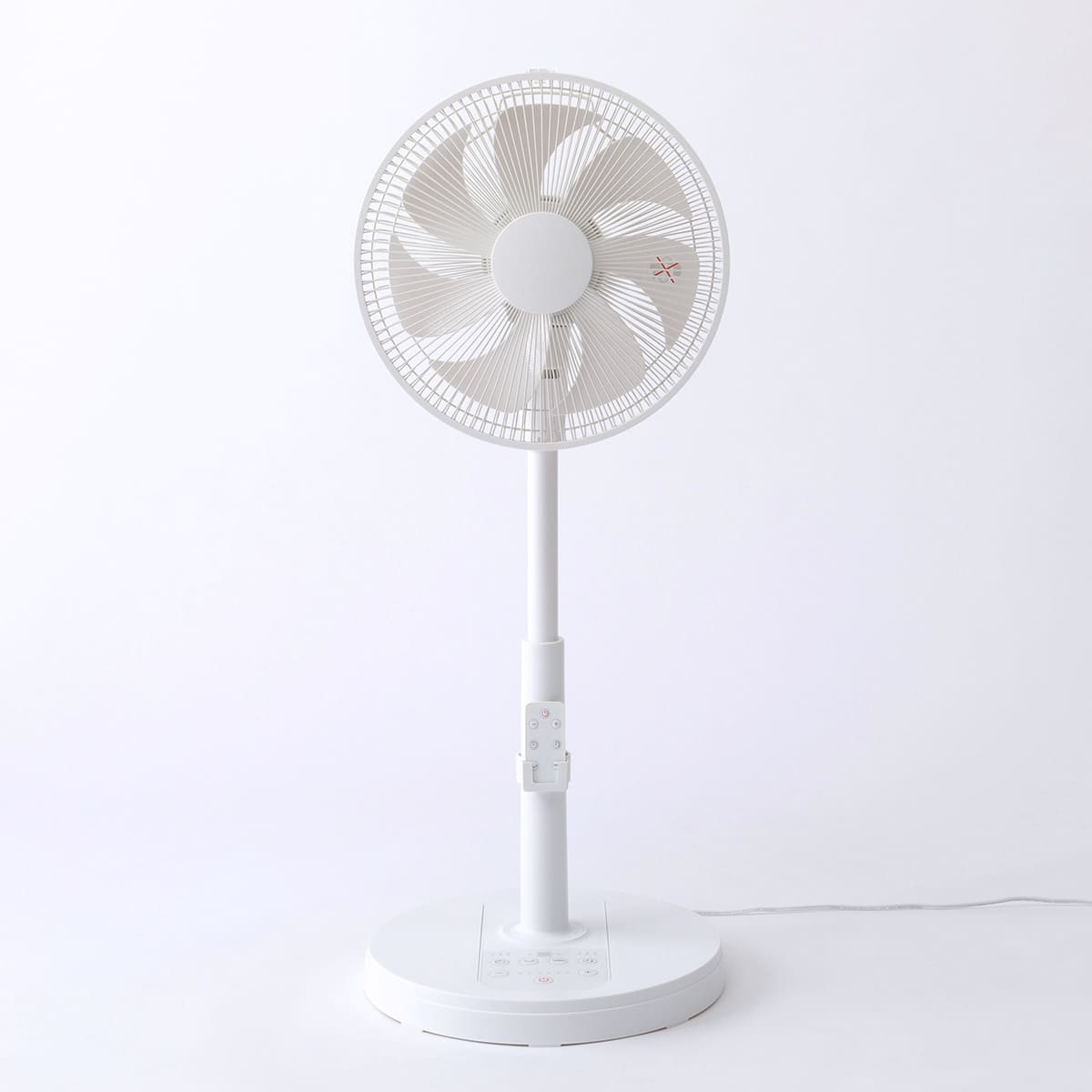 DCタイプ リモコン付きリビング扇風機(30cm FK01NR ホワイト) | ニトリ