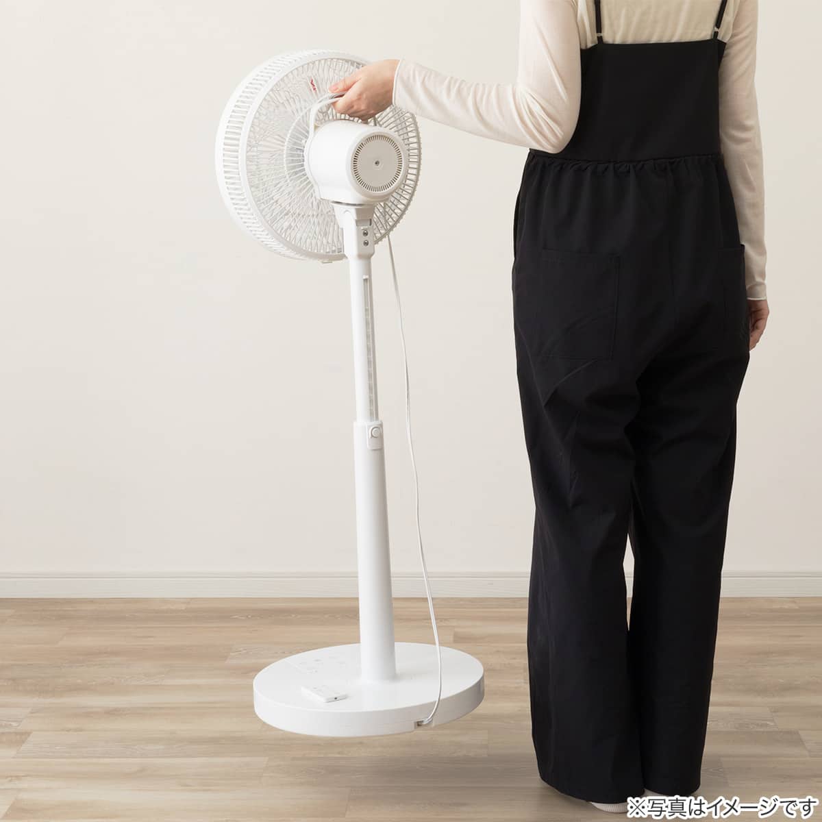 DCタイプ リモコン付きハイタイプ扇風機(30cm FU01NR ホワイト