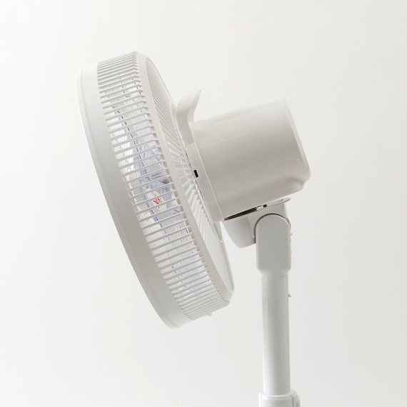 DCタイプ リモコン付き扇風機(30cm FU01NR ホワイト) 16枚目画像