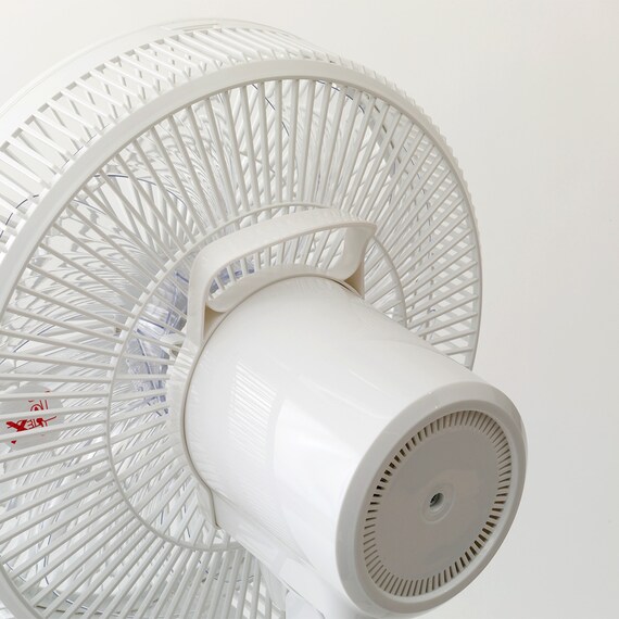 DCタイプ リモコン付き扇風機(30cm FU01NR ホワイト） 17枚目画像