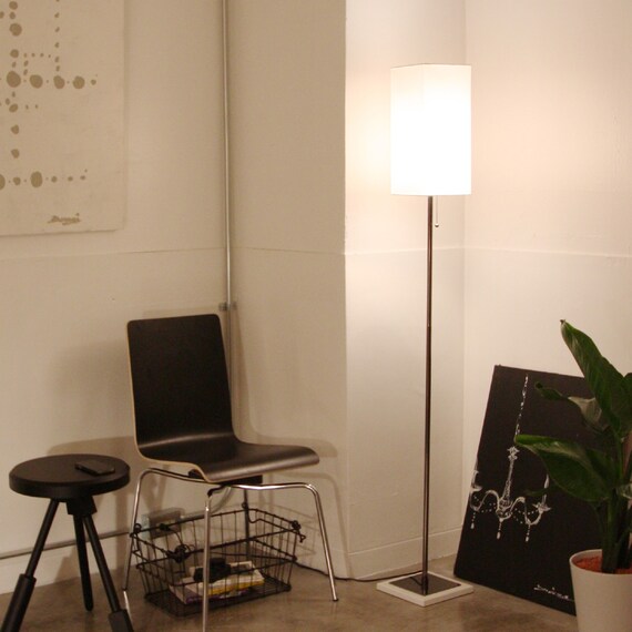 CL33 フロアランプ(ホワイト) 1枚目画像