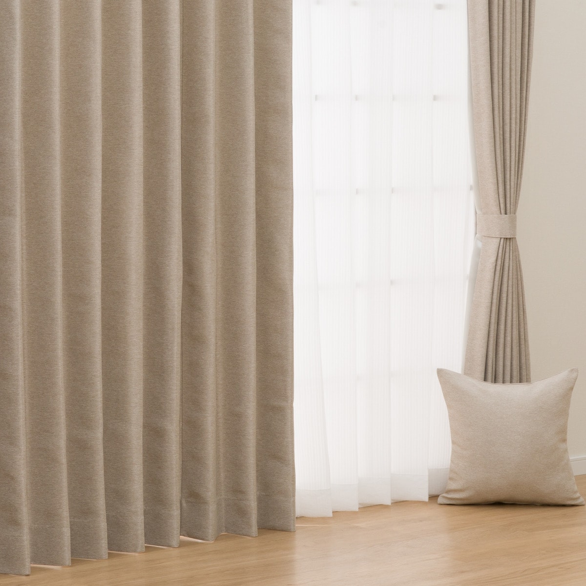 遮光2級・遮熱オーダーカーテン ウーノ3 ベージュ 2倍ヒダ(幅