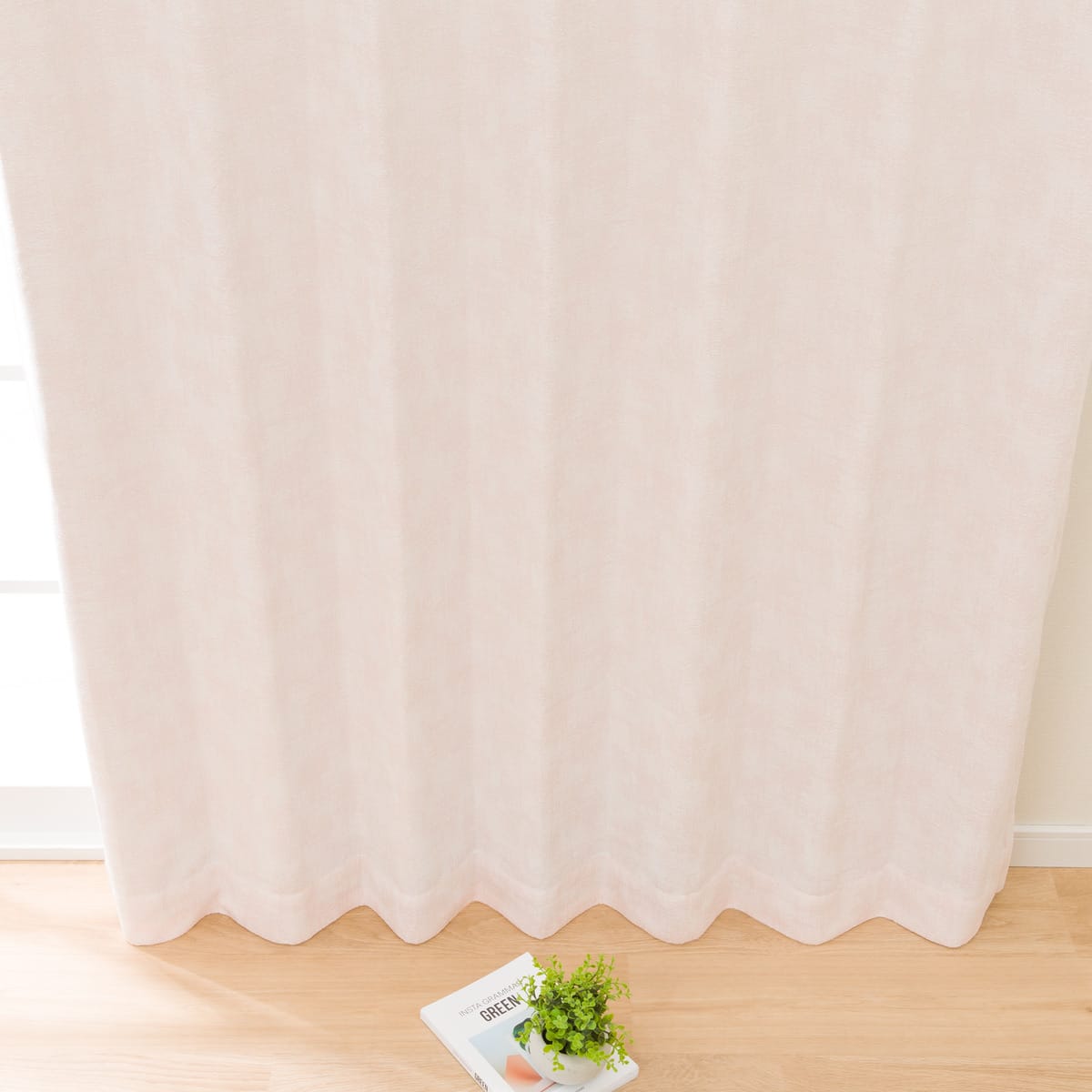 裏地付き遮光2級・遮熱ジャカードカーテン(RK024 ピンク 100X135X2