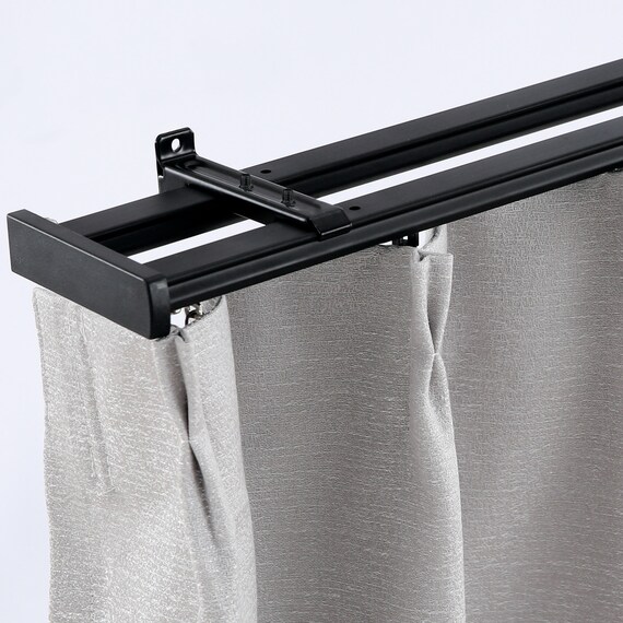 静音カーテンレール(KR3 BK 3M/W) 1枚目画像