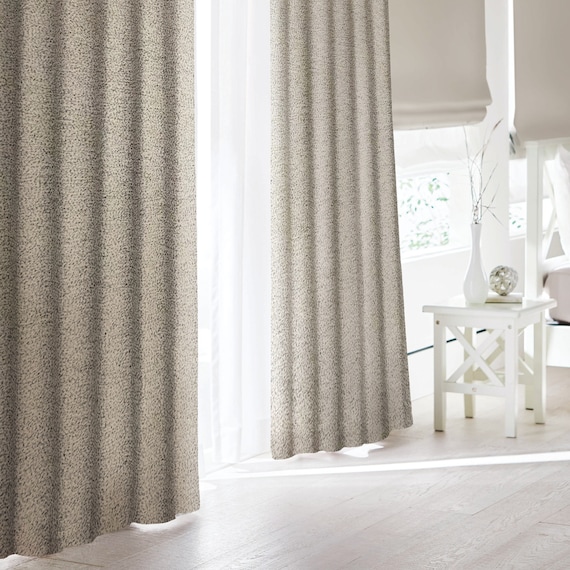 (1枚入り)裏地付き遮光2級・遮熱ジャカードカーテン(PK058 BE 100X135X1) 2枚目画像