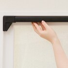 つっぱりカーテンレール伸縮式(TR1 ブラック 110-150cm) 13枚目画像