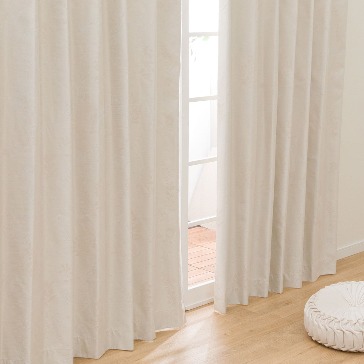 お好みサイズ遮光1級・遮熱・遮音カーテン JQ花柄 アイボリー DH167(幅