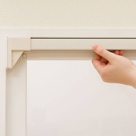 つっぱりカーテンレール 伸縮式(TR2 WW 150-190) 8枚目画像