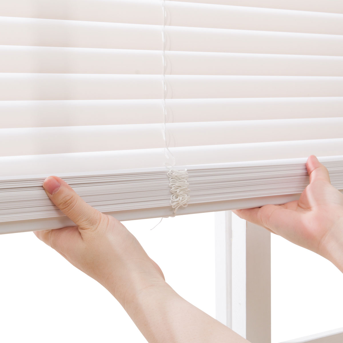 Hunter Douglas ホワイト ブラインド 調光機能付き　期間限定価格 ブラインド(リンクス3 IV 176X183) | ニトリネット【公式】 家具