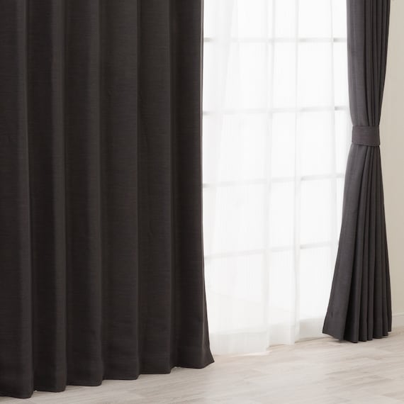 遮光1級・断熱・遮熱カーテン(RD140 ウォームグレー 150X135X2) 2枚目画像