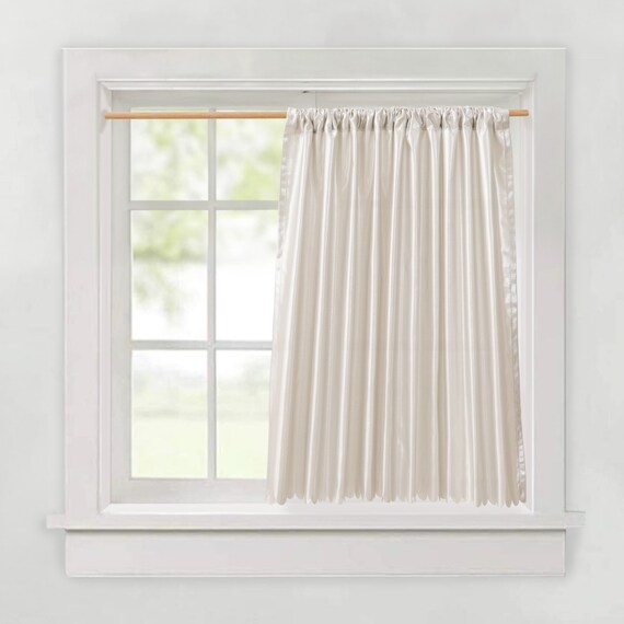 【UVカット・遮熱・保温・昼遮像】日除けに最適な遮熱カフェカーテン 100X45 BE 2枚目画像