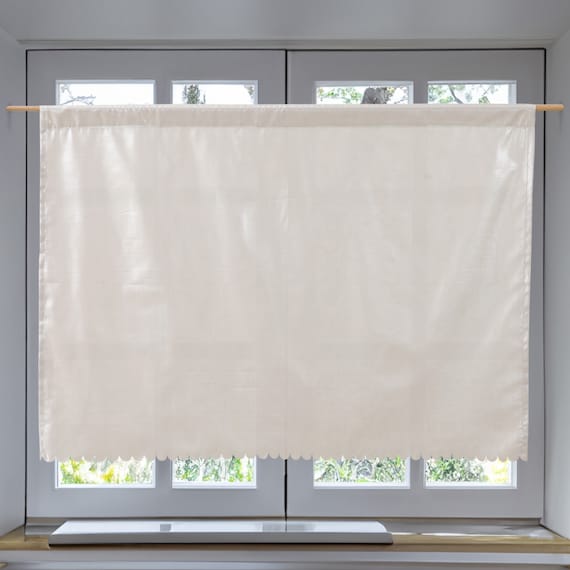 【UVカット・遮熱・保温・昼遮像】日除けに最適な遮熱カフェカーテン 100X45 BE 3枚目画像