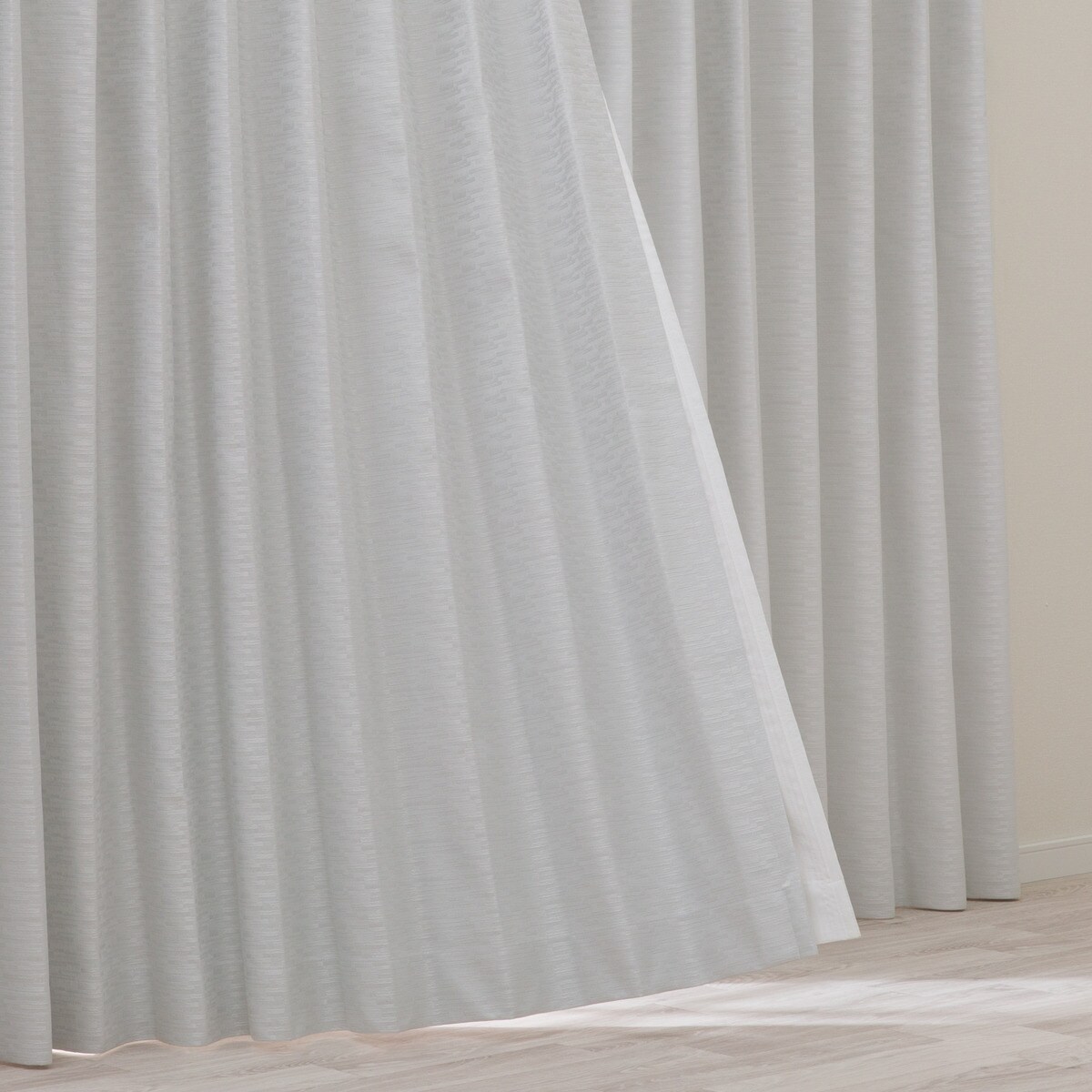 【オーダーカーテン】１３ 遮光1級・遮熱・保温・遮音オーダーカーテン OD137 ホワイト 2倍ヒダ