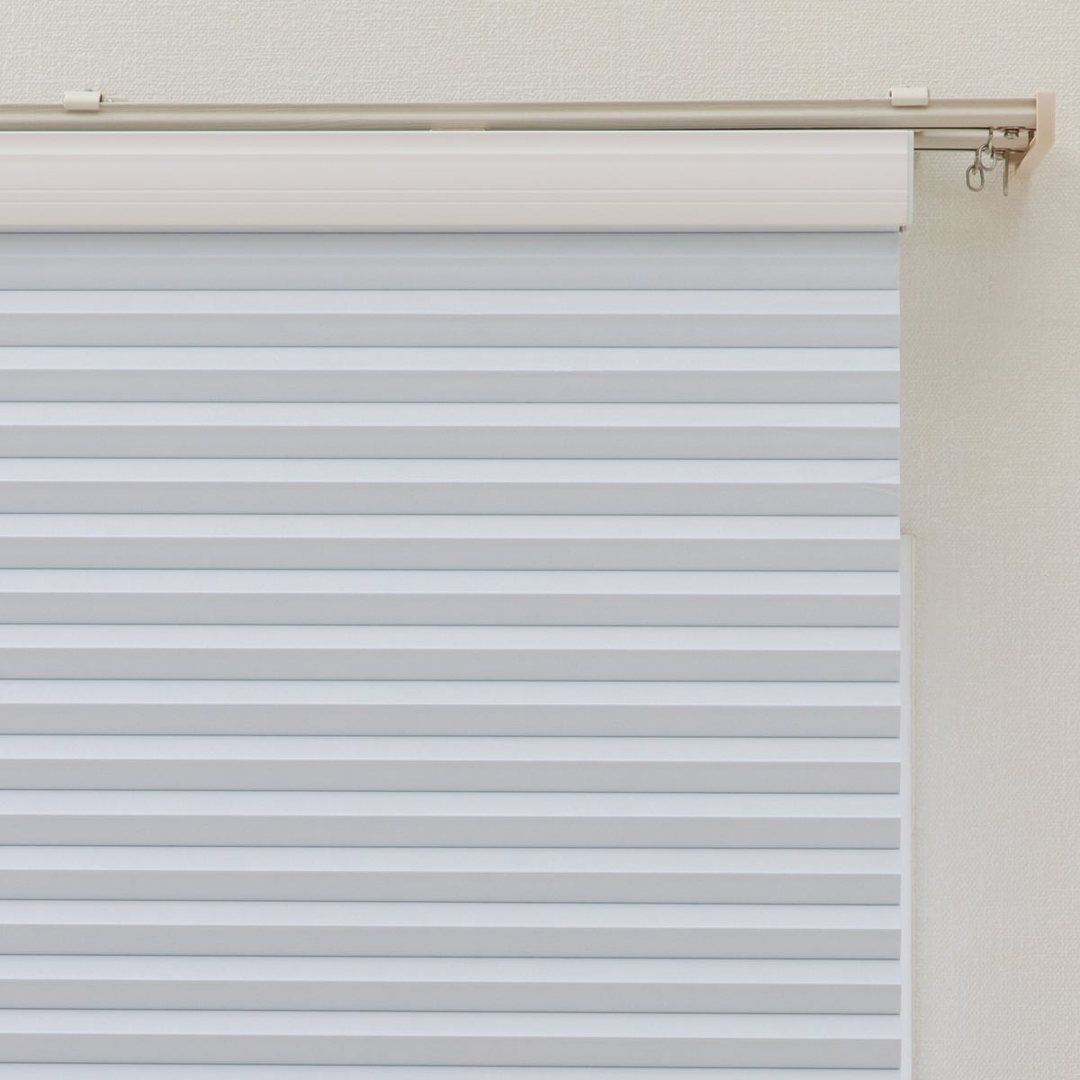 【最終値下げ】未使用　ハニカムシェード　ホワイト　180×200.5 最終値下げ】未使用 ハニカムシェード ホワイト 180×200.5 未使用