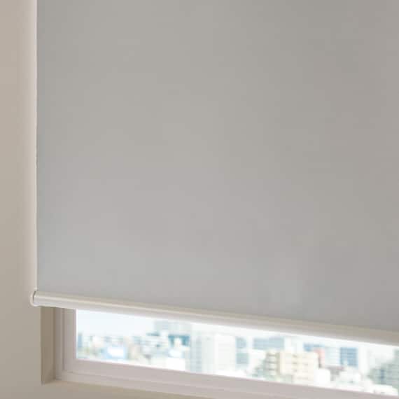電動遮光ロールスクリーン SPR(ホワイト 60X180) 1枚目画像