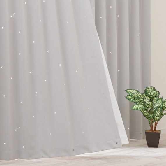 光を楽しむ透かし彫りカーテン 273サイズ  星と月 100x70x2　GY 1枚目画像
