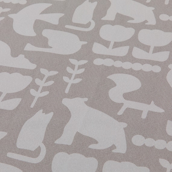 遮光1級カーテン(RD146 ベージュ 100X110X2) 2枚目画像