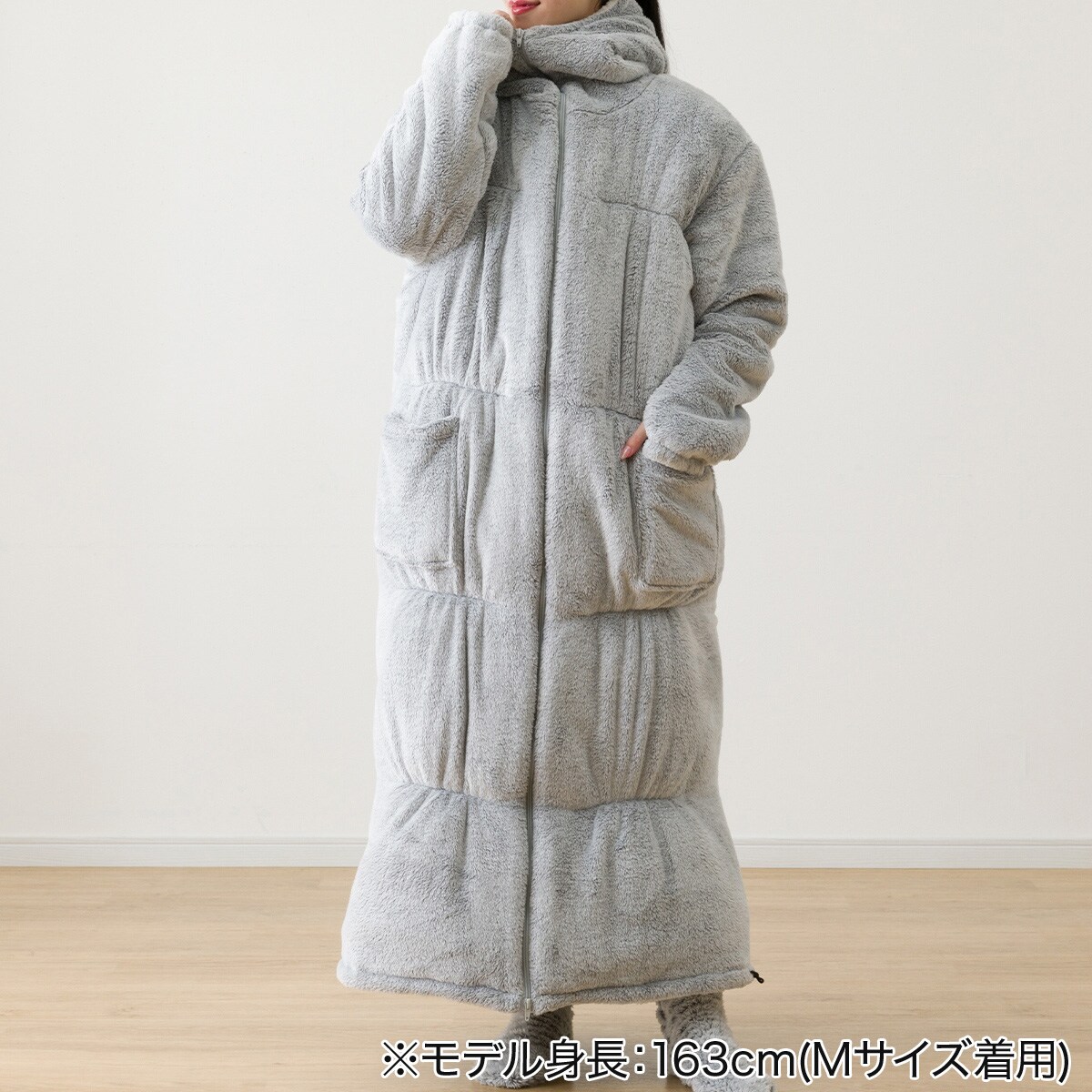 キュー ライン と は 新品 ニトリ 中わた入り着る毛布 ロング N
