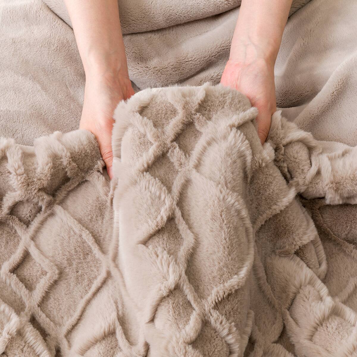 2枚合わせ毛布 ダブル(クローバータイル モカ D A2525) | ニトリネット