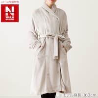 すっぽり収納 着る毛布(NウォームWSPエリ付きミドル LMO KR)
