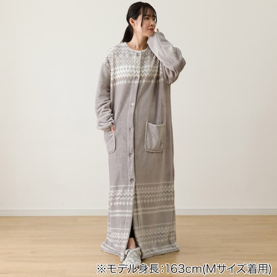 すっぽり収納 着る毛布(Nウォーム RネックロングLGY L) 7枚目画像