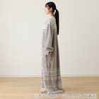 すっぽり収納 着る毛布(Nウォーム RネックロングLGY L) 8枚目画像