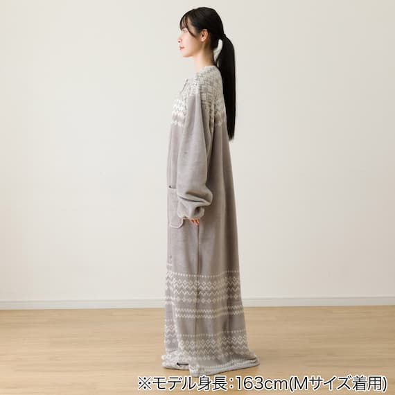 すっぽり収納 着る毛布(Nウォーム RネックロングLGY L) 8枚目画像