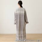 すっぽり収納 着る毛布(Nウォーム RネックロングLGY L) 9枚目画像