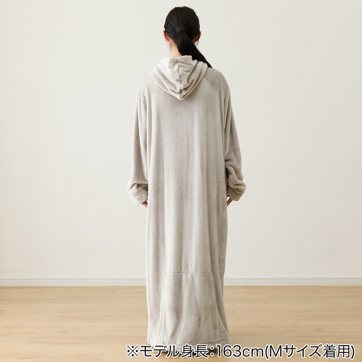 新品未使用 ニトリ 着る毛布 Mサイズ ボリューム中綿入り ロング丈 Nウォーム 素敵な投稿ありがとうございます！ 「フード付き中綿入り着る毛布