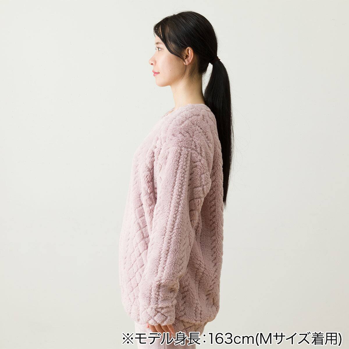 ネネット ふわふわニットソー セール】『蓄熱/洗濯可』ボトルネックKNITプルオーバー（ニット
