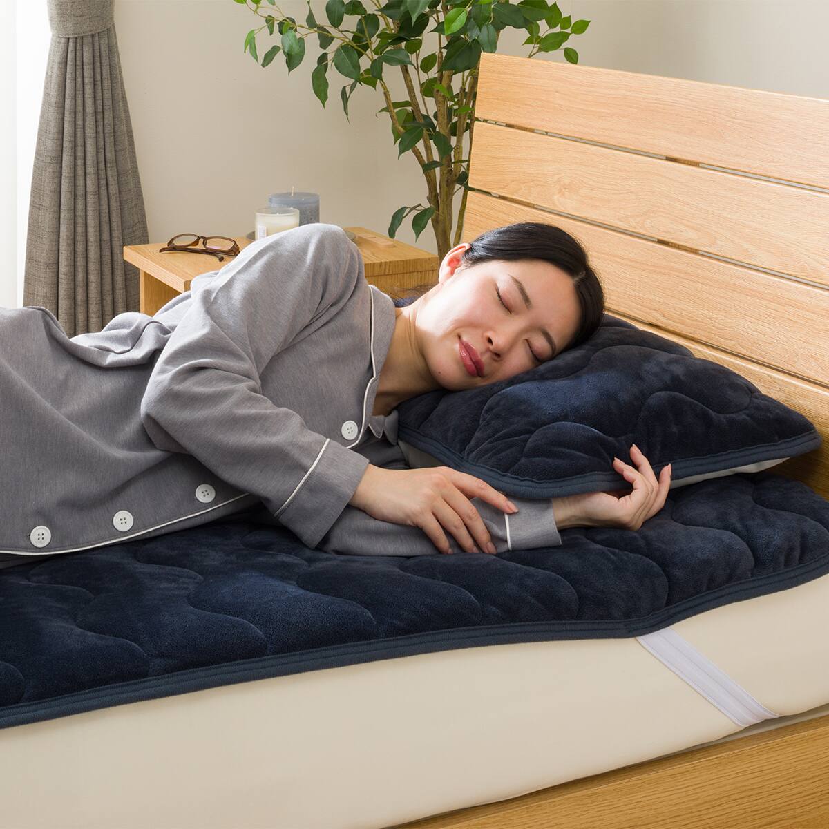 両面使える 敷きパッド シングル(N-Miraku S ネイビー 2671) | ニトリ