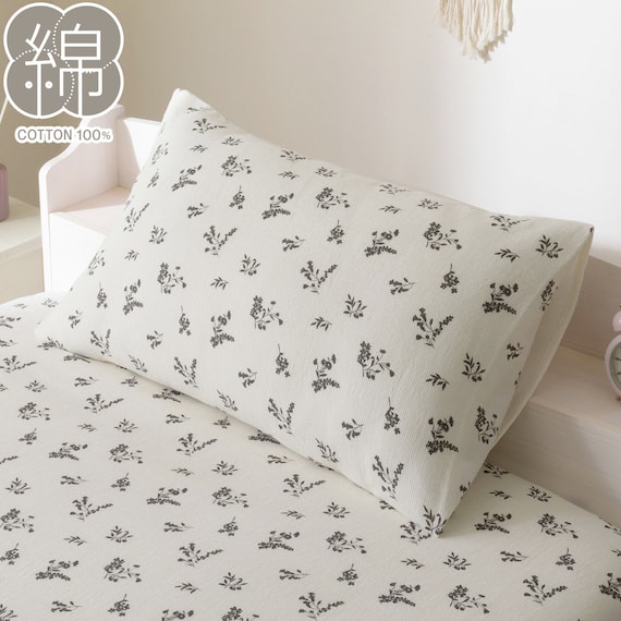 枕カバー(コットンワッフル S26 韓国風小花柄) 1枚目画像