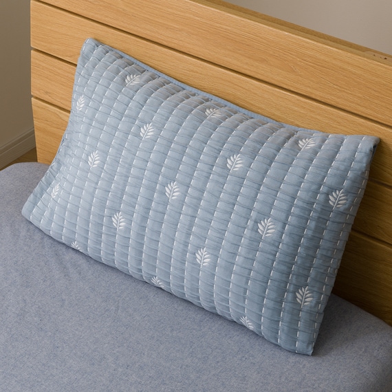 枕カバー(S2607 リーフ BL) 1枚目画像