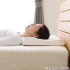 頭と首にフィットする波型低反発まくら(P2533) 4枚目画像