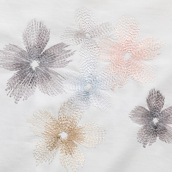 高密度サテン 掛ふとんカバー シングル(Nグリップ PR09フラワーステッチ グレー S) 8枚目画像