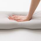 コンパクトに収納できる低反発ミニ枕(P2538) 18枚目画像