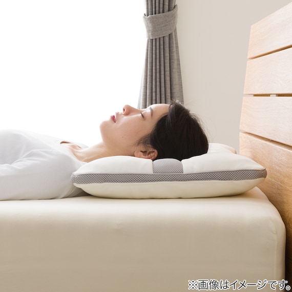 曲線形状でやさしくフィット首もと安定ロータイプまくら(P2539) 5枚目画像
