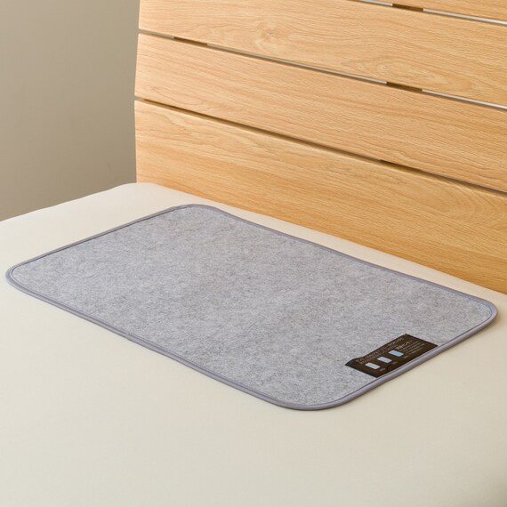 洗える・珪藻土・備長炭入り まくら用除湿シート(P2558) 1枚目画像