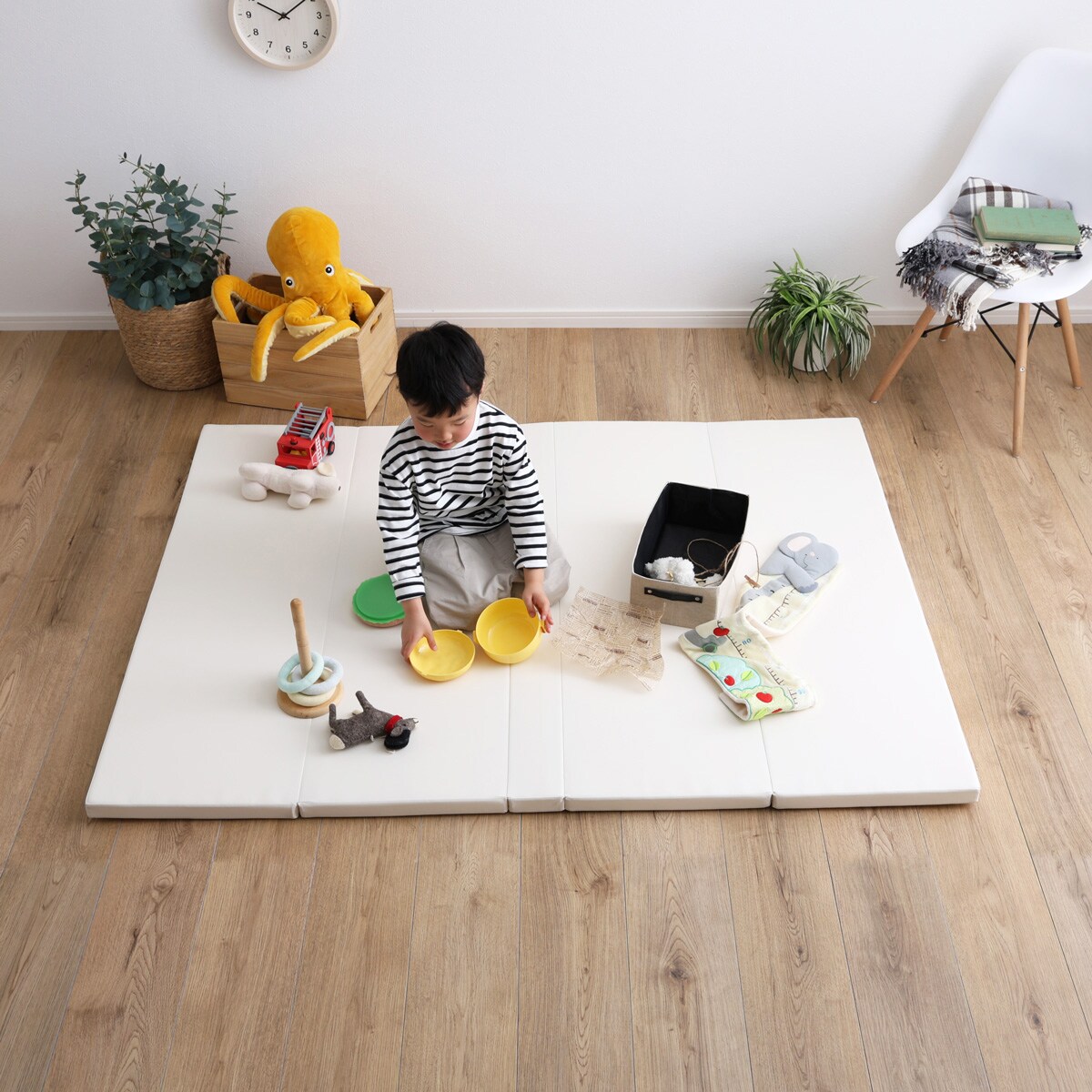 折りたたみ式キッズプレイマット Lサイズ(160×200cm) (LBE) | ニトリ