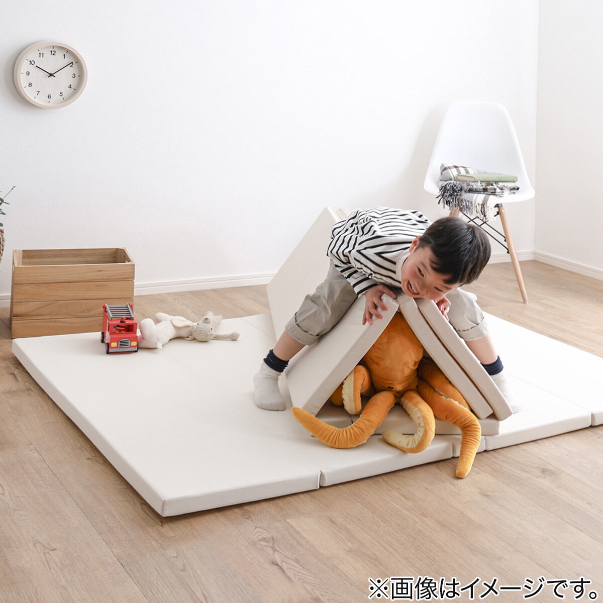 折りたたみ式キッズプレイマット Lサイズ(160×200cm) (BE) | ニトリ